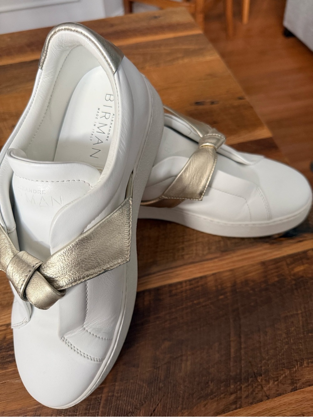 Alexandre Birman Clarita White Leather Sneakers with Gold Metallic Knot